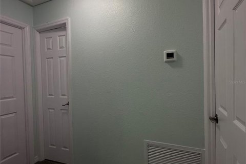 Appartement à louer à North Port, Floride: 2 chambres, 60.39 m2 № 1735189 - photo 10
