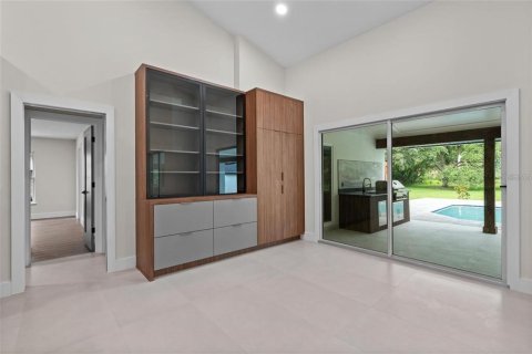 House in Windermere, Florida 4 bedrooms, 249.07 sq.m. № 1898858 - photo 9