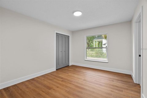 House in Windermere, Florida 4 bedrooms, 249.07 sq.m. № 1898858 - photo 13