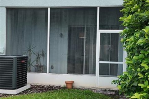 Adosado en alquiler en Orlando, Florida, 3 dormitorios, 147.81 m2 № 1908051 - foto 29