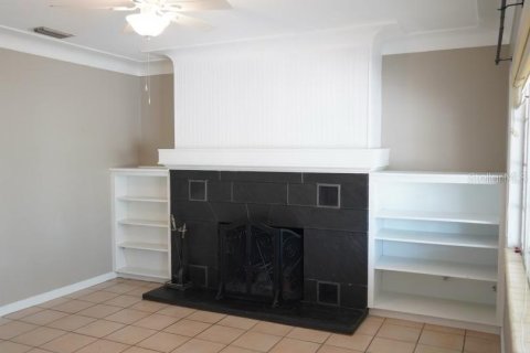 Propiedad comercial en venta en Sarasota, Florida, 10 dormitorios, 412.02 m2 № 1826464 - foto 16