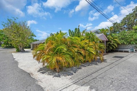Propiedad comercial en venta en Sarasota, Florida, 10 dormitorios, 412.02 m2 № 1826464 - foto 25