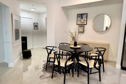 Condo in Aventura, Florida, 2 bedrooms  № 1877545 - photo 14