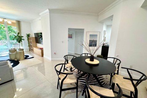 Condo in Aventura, Florida, 2 bedrooms  № 1877545 - photo 13