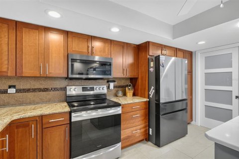 Casa en venta en Sarasota, Florida, 2 dormitorios, 143.81 m2 № 1885062 - foto 10