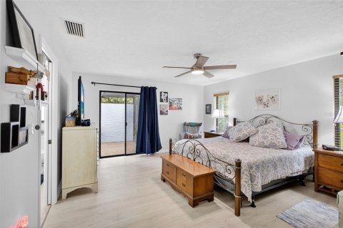 Casa en venta en Sarasota, Florida, 2 dormitorios, 143.81 m2 № 1885062 - foto 16
