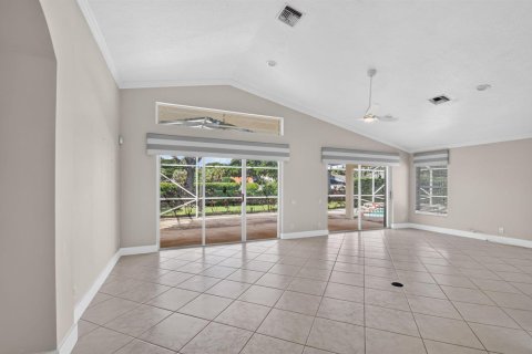 Villa ou maison à vendre à Boynton Beach, Floride: 3 chambres, 170.48 m2 № 2424763 - photo 7