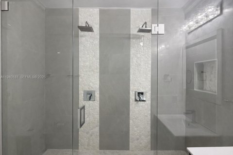 Купить виллу или дом в Хайалиа Гарденс, Флорида 4 спальни, 115.2м2, № 2152691 - фото 5