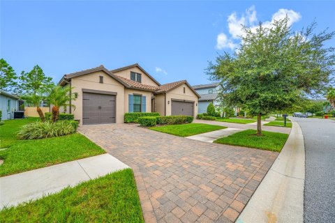 Casa en alquiler en Lutz, Florida, 4 dormitorios, 242.75 m2 № 2284157 - foto 2