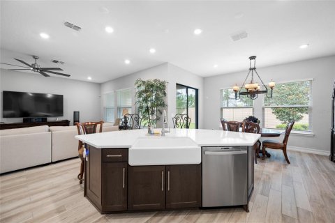 Casa en alquiler en Lutz, Florida, 4 dormitorios, 242.75 m2 № 2284157 - foto 25