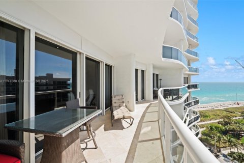 Condominio en venta en Bal Harbour, Florida, 2 dormitorios, 209.03 m2 № 1937455 - foto 10