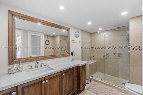 Condo in Fort Lauderdale, Florida, 1 bedroom  № 2244352 - photo 17