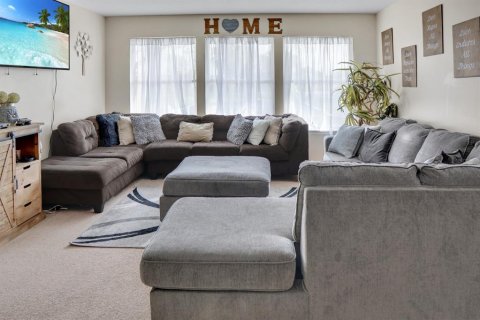 Villa ou maison à vendre à Kissimmee, Floride: 5 chambres, 272.2 m2 № 2092665 - photo 30