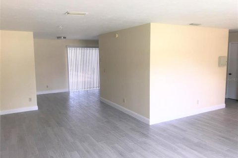 Casa en alquiler en Bradenton, Florida, 3 dormitorios, 173.91 m2 № 1918993 - foto 10