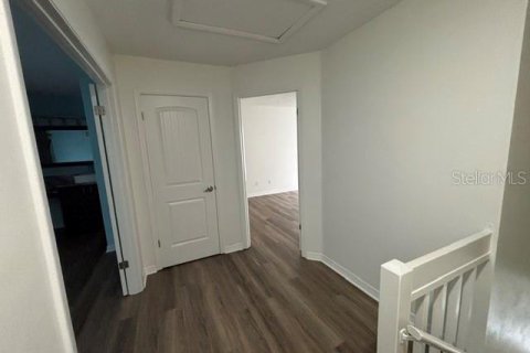 Townhouse in Orlando, Florida 2 bedrooms, 100.8 sq.m. № 2379123 - photo 13