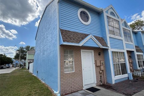 Townhouse in Orlando, Florida 2 bedrooms, 100.8 sq.m. № 2379123 - photo 3