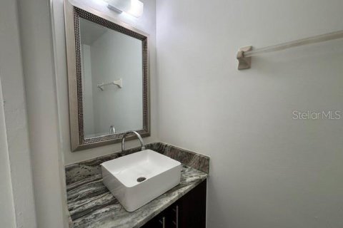 Townhouse in Orlando, Florida 2 bedrooms, 100.8 sq.m. № 2379123 - photo 12