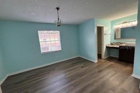 Townhouse in Orlando, Florida 2 bedrooms, 100.8 sq.m. № 2379123 - photo 14