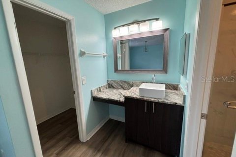 Townhouse in Orlando, Florida 2 bedrooms, 100.8 sq.m. № 2379123 - photo 16