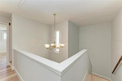 Touwnhouse à louer à Tampa, Floride: 3 chambres, 170.29 m2 № 2339738 - photo 28