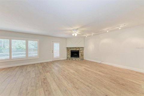Touwnhouse à louer à Tampa, Floride: 3 chambres, 170.29 m2 № 2339738 - photo 10