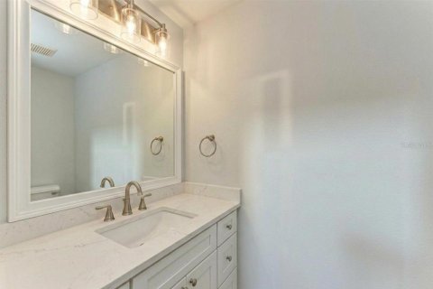 Touwnhouse à louer à Tampa, Floride: 3 chambres, 170.29 m2 № 2339738 - photo 9