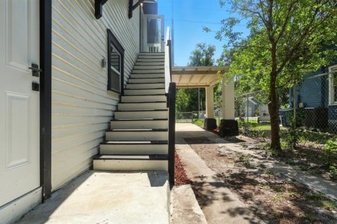 Casa en venta en Tampa, Florida, 3 dormitorios, 149.02 m2 № 1915066 - foto 20