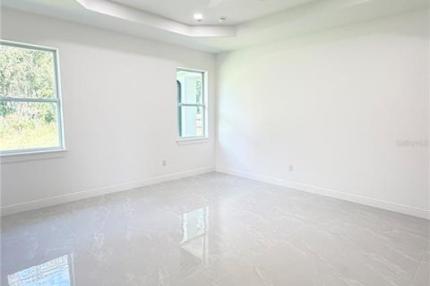 Villa ou maison à louer à Tampa, Floride: 3 chambres, 178.37 m2 № 2351451 - photo 25