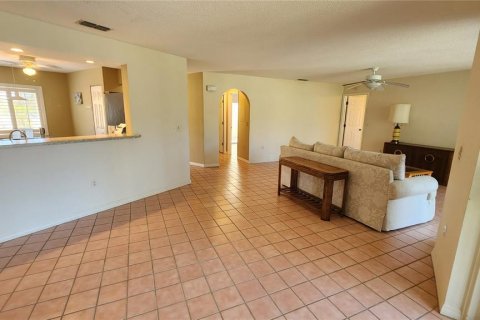 Copropriété à vendre à Bradenton, Floride: 2 chambres, 124.58 m2 № 2107381 - photo 14