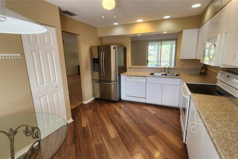 Copropriété à vendre à Bradenton, Floride: 2 chambres, 124.58 m2 № 2107381 - photo 9