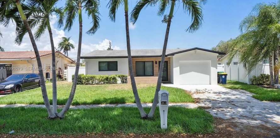 Villa ou maison à Dania Beach, Floride 2 chambres, 125.05 m2 № 2062640