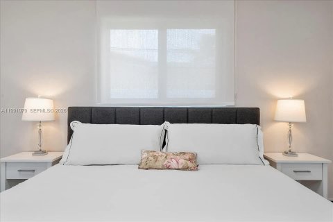 Villa ou maison à vendre à Dania Beach, Floride: 2 chambres, 125.05 m2 № 2062640 - photo 17