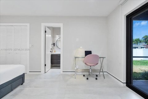 Villa ou maison à vendre à Dania Beach, Floride: 2 chambres, 125.05 m2 № 2062640 - photo 12