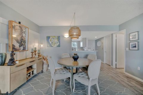 Copropriété à louer à Bradenton, Floride: 3 chambres, 184.69 m2 № 2214523 - photo 6