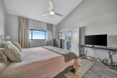 Copropriété à louer à Bradenton, Floride: 3 chambres, 184.69 m2 № 2214523 - photo 29