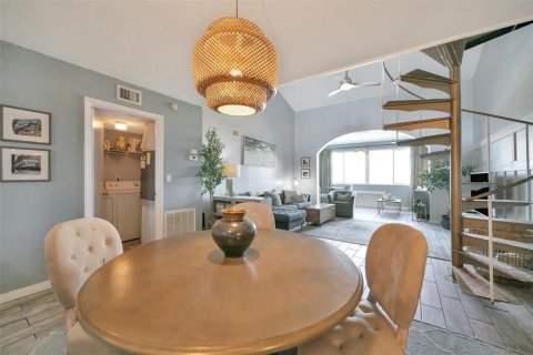 Copropriété à louer à Bradenton, Floride: 3 chambres, 184.69 m2 № 2214523 - photo 7