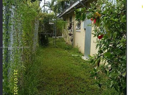 Купить виллу или дом в Майами, Флорида 3 спальни, 142.7м2, № 2038445 - фото 3