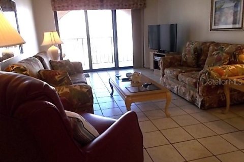 Condominio en venta en Madeira Beach, Florida, 1 dormitorio, 78.04 m2 № 1816721 - foto 12