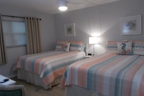 Condominio en venta en Madeira Beach, Florida, 1 dormitorio, 78.04 m2 № 1816721 - foto 16