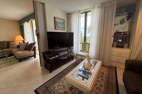 Copropriété à vendre à Boca Raton, Floride: 2 chambres, 97.55 m2 № 2247757 - photo 18