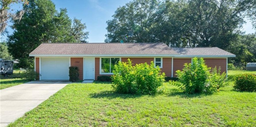 Villa ou maison à Inverness, Floride 2 chambres, 76.92 m2 № 1787377