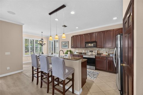 House in Apollo Beach, Florida 2 bedrooms, 179.58 sq.m. № 2391512 - photo 25
