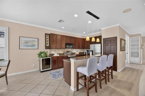 House in Apollo Beach, Florida 2 bedrooms, 179.58 sq.m. № 2391512 - photo 26