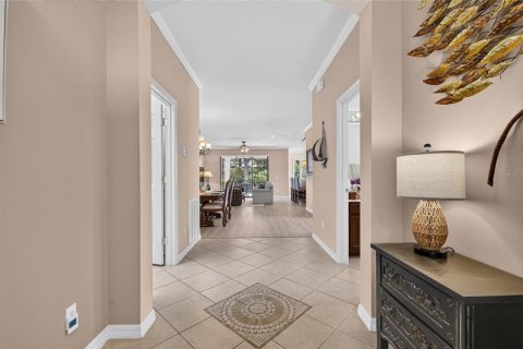 House in Apollo Beach, Florida 2 bedrooms, 179.58 sq.m. № 2391512 - photo 15