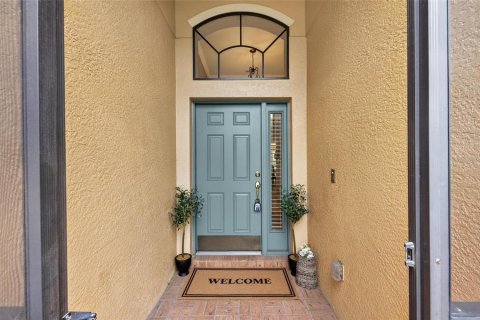 House in Apollo Beach, Florida 2 bedrooms, 179.58 sq.m. № 2391512 - photo 13