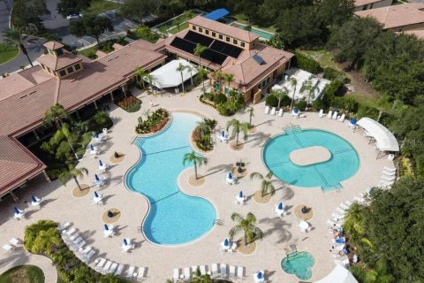 House in Apollo Beach, Florida 2 bedrooms, 179.58 sq.m. № 2391512 - photo 2