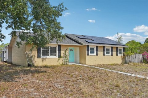 House in Winter Haven, Florida 3 bedrooms, 121.24 sq.m. № 1681555 - photo 4