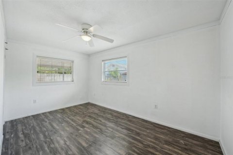House in Winter Haven, Florida 3 bedrooms, 121.24 sq.m. № 1681555 - photo 29