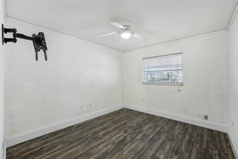 House in Winter Haven, Florida 3 bedrooms, 121.24 sq.m. № 1681555 - photo 27