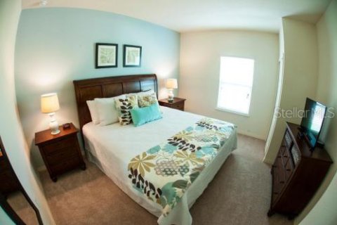Townhouse in Kissimmee, Florida 3 bedrooms, 120.77 sq.m. № 2100648 - photo 8